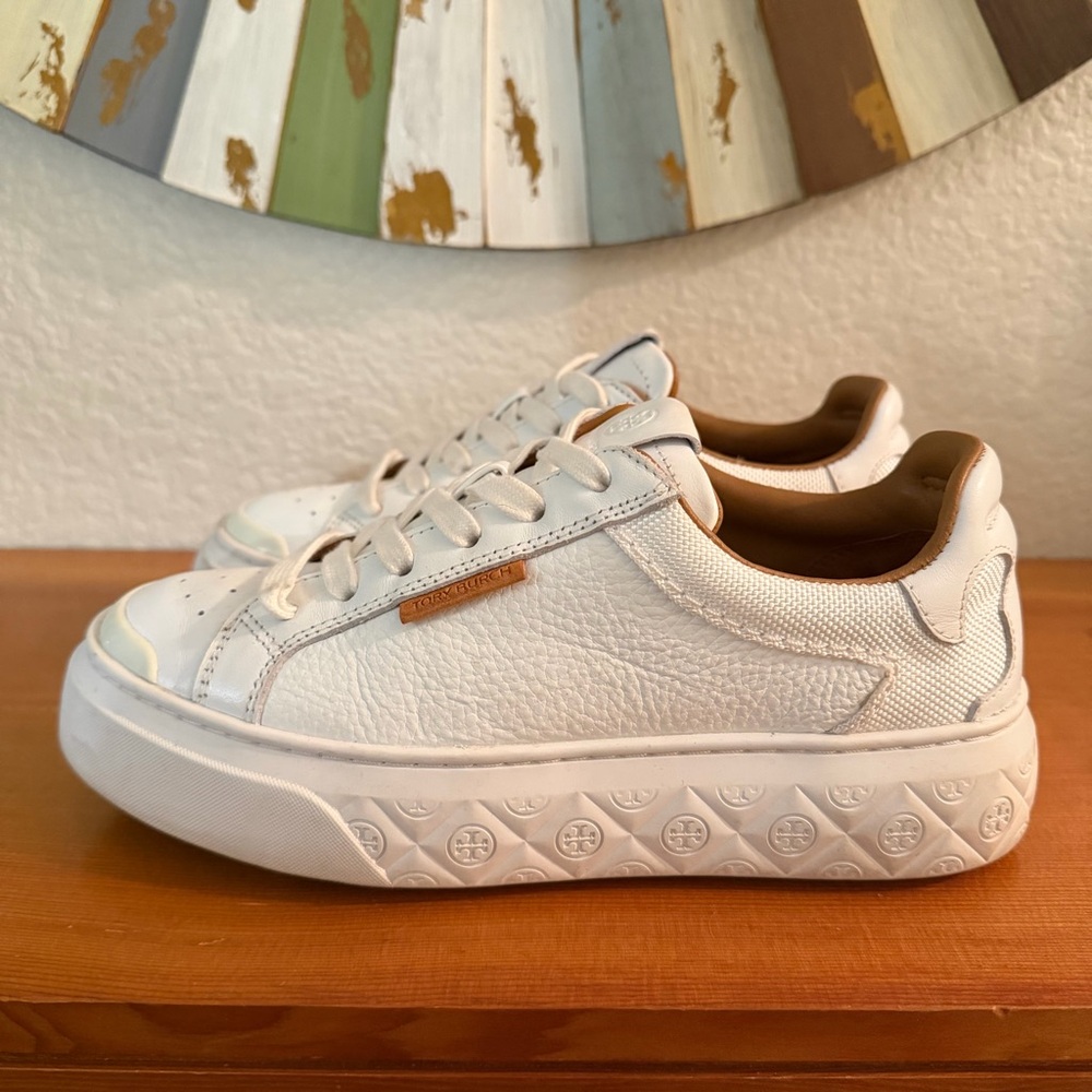 Tory Burch White Leather Ladybug Sneakers Size 6.5 Worn Once Style 143067